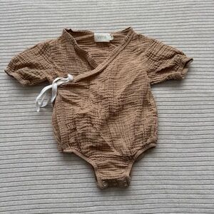 Vera muslin romper 6-12m